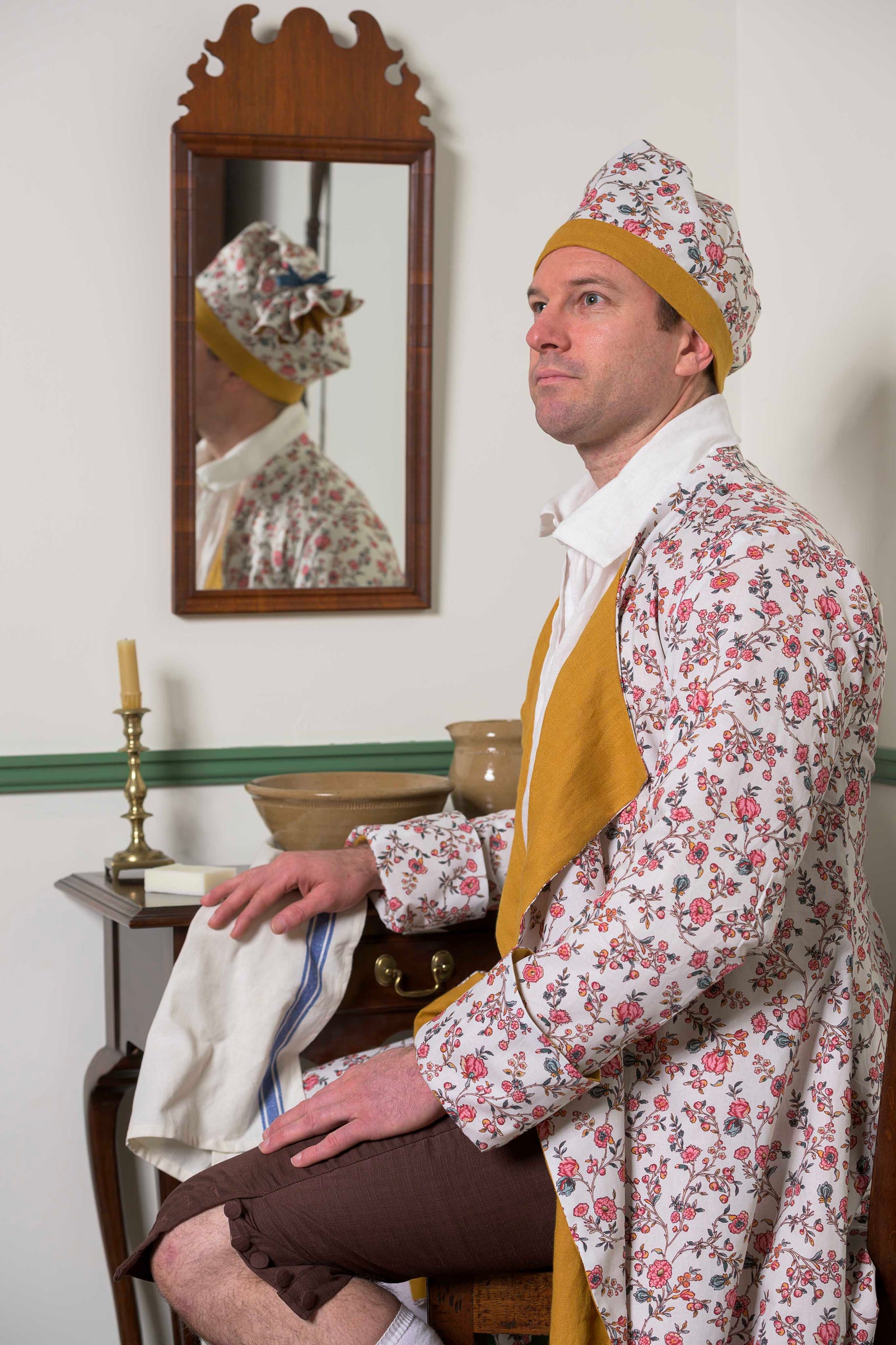 1770's Dressing Gown | Trailing Blossom