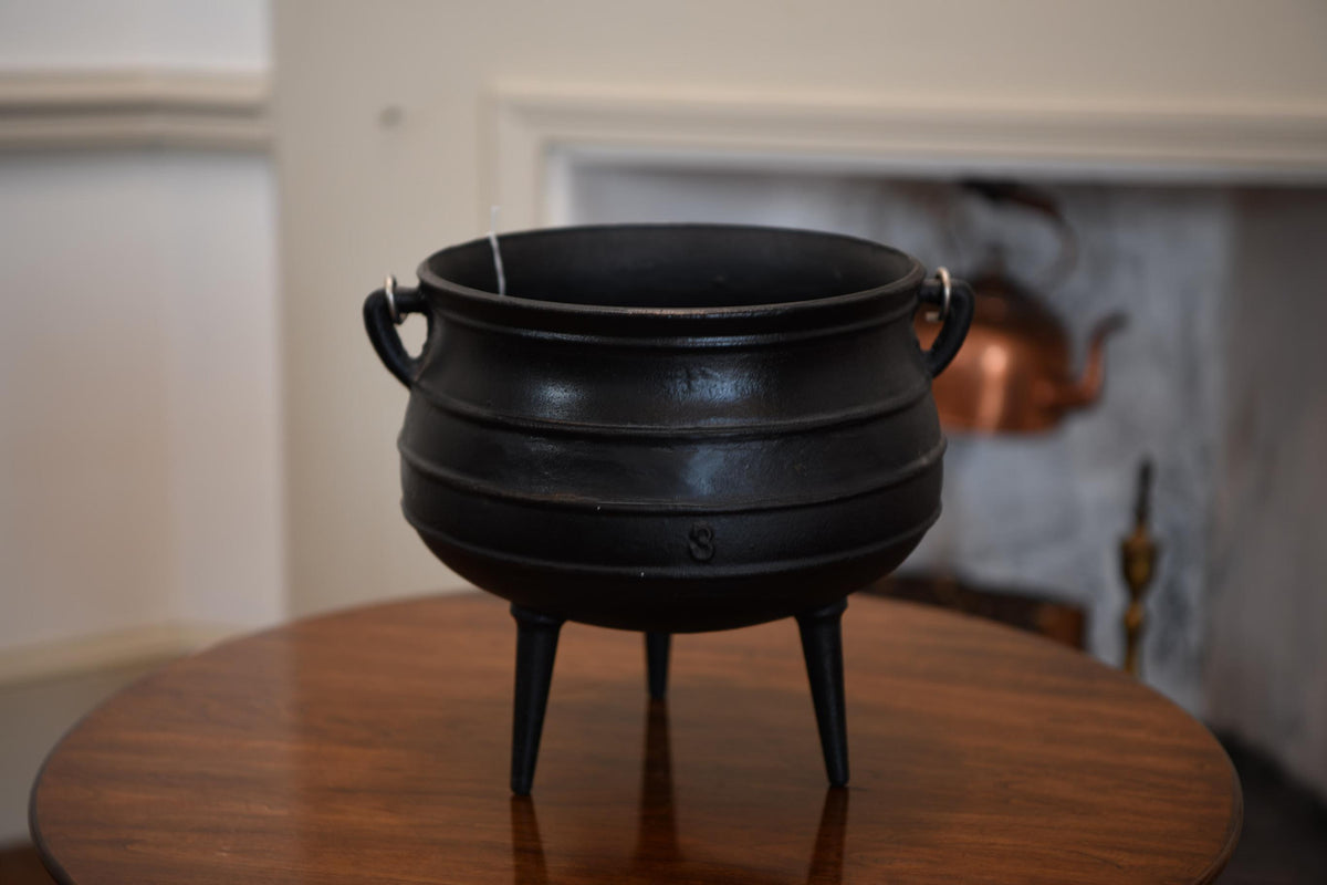 Cast Iron Pot - 8 Quart | SD148