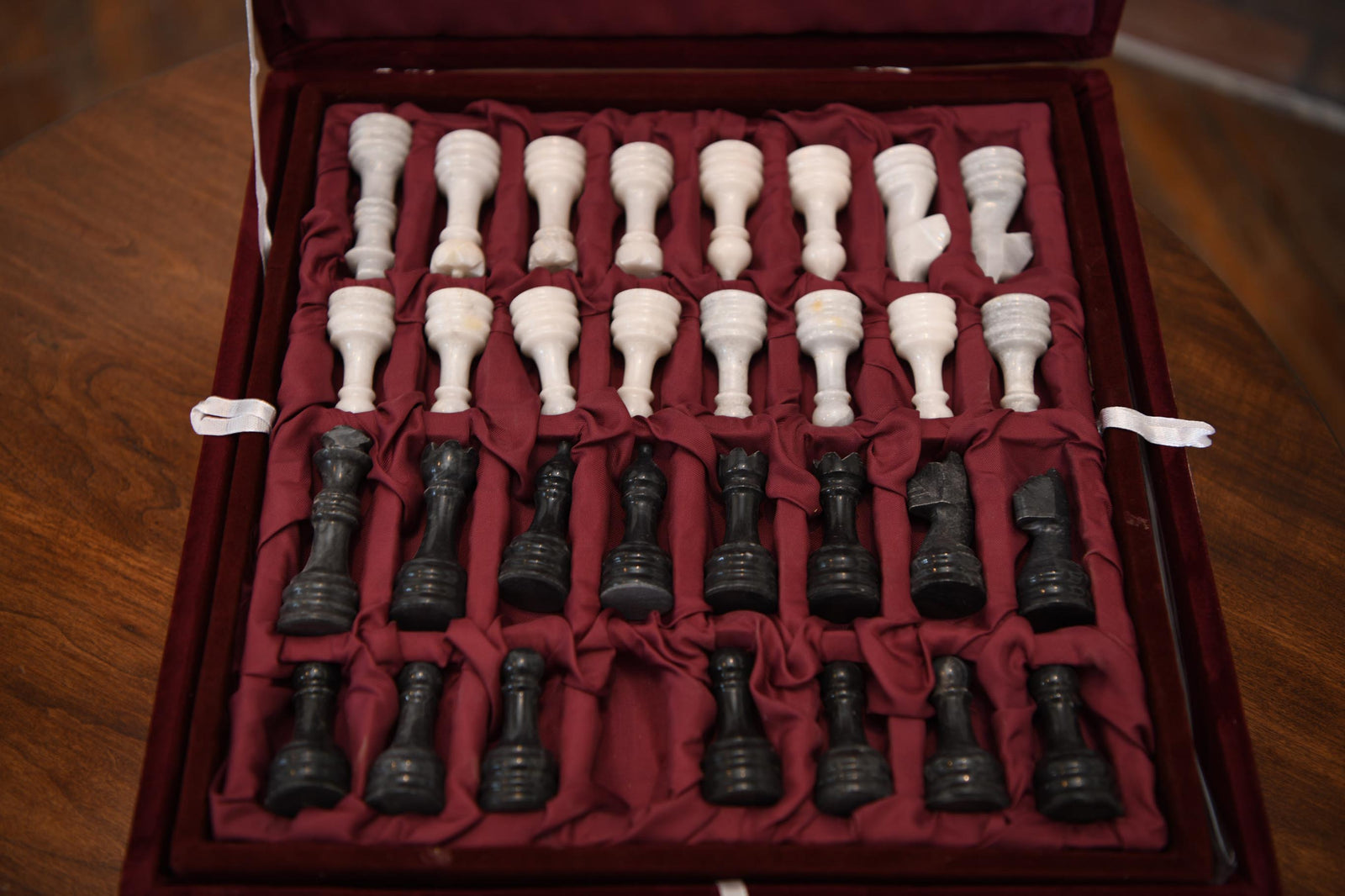 Black and White Marble Chess Set | SD156
