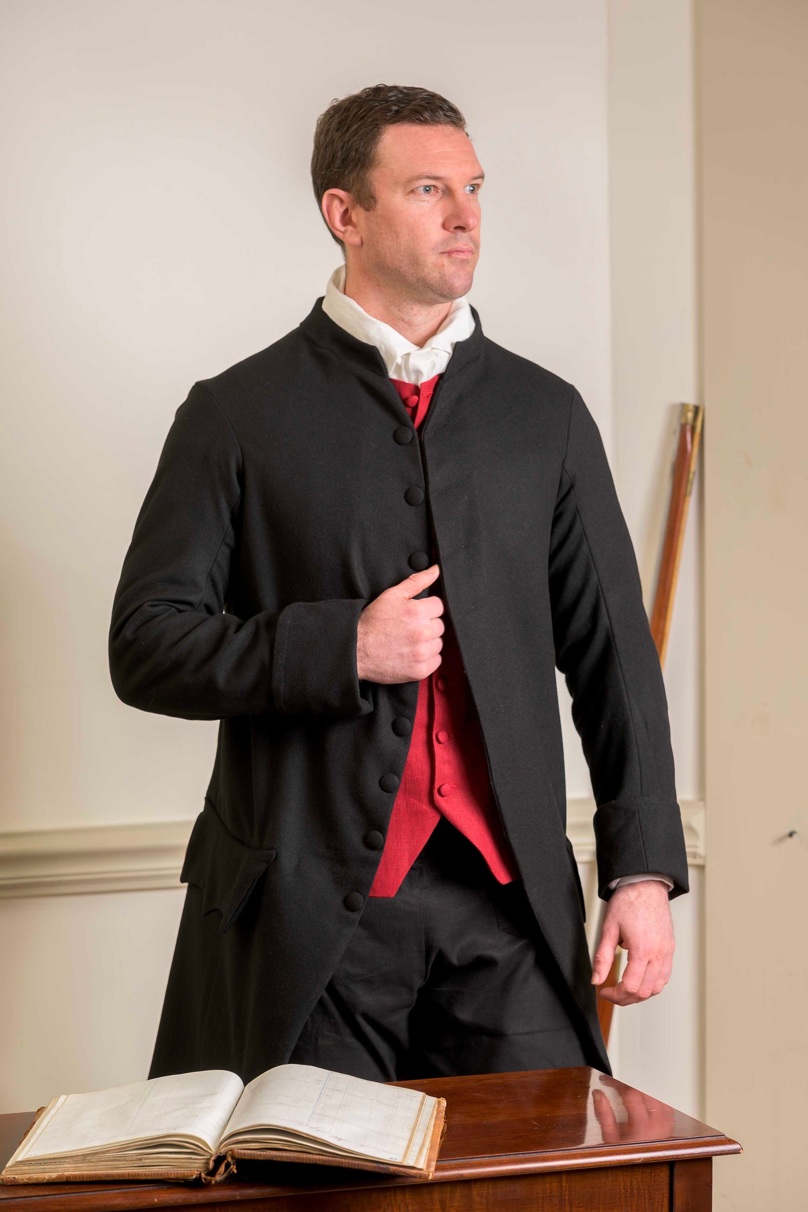 1770's Woolen Frock Coat - Short Collar | Black