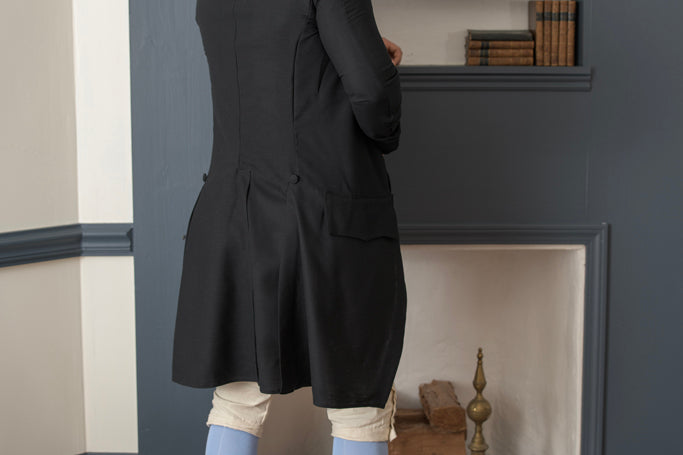 1770&#39;s Linen Frock Coat - Falling Collar | Black