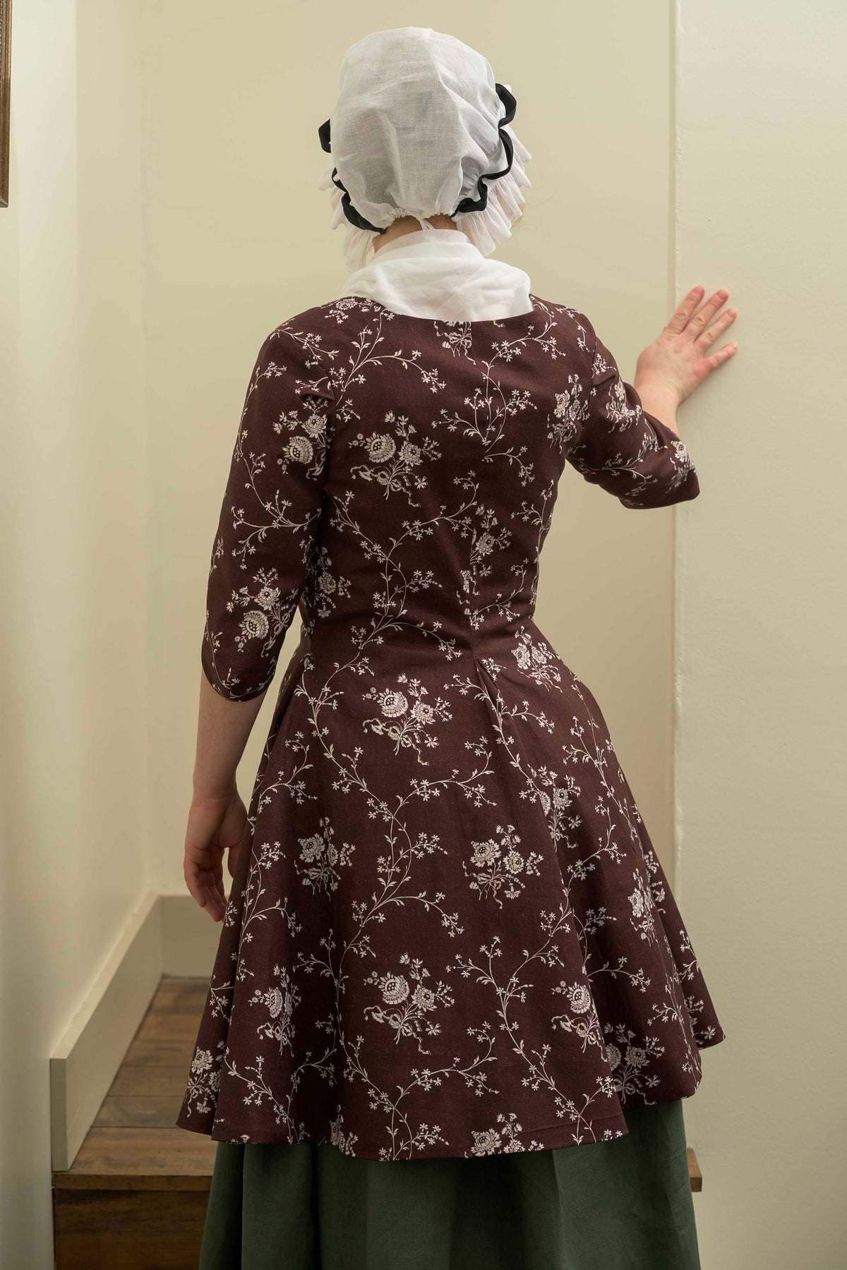 Shaped Caraco | Brandied Raisin | 1775 - 1785