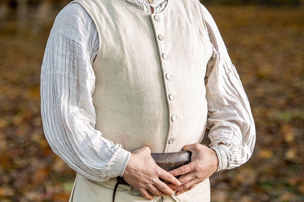 White 1770&#39;s Waistcoat from Samson Historical being worn outdoors.