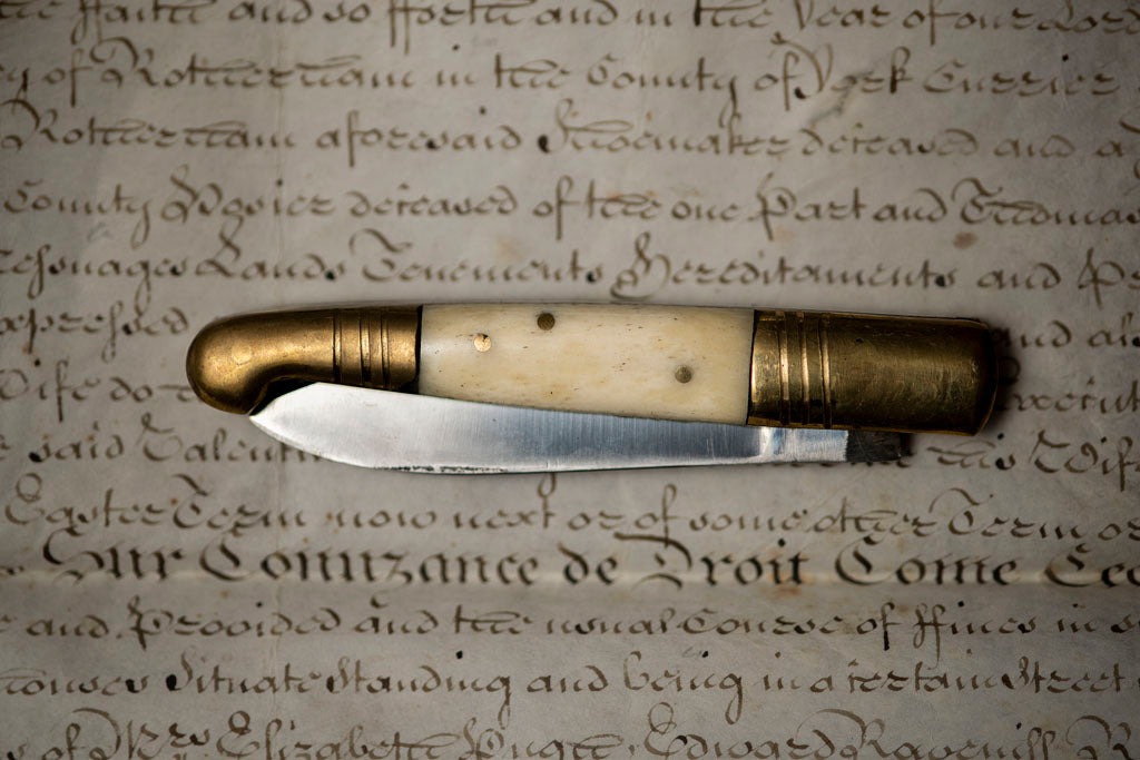 18th Century Gentleman&#39;s Bone Pocket Knife