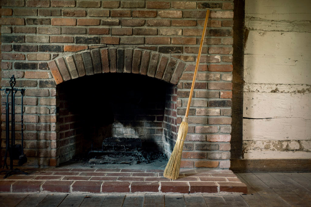 18th Century Round Broom from Samson Historical