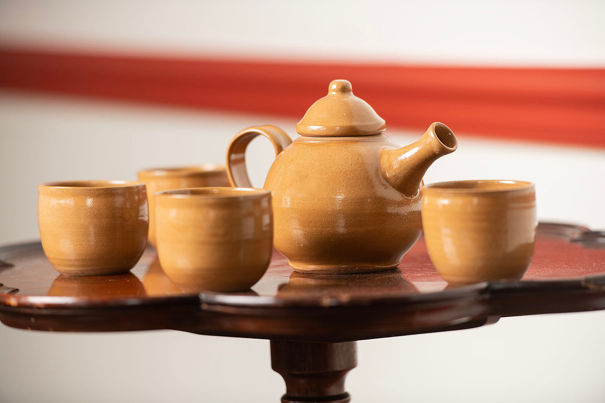 Stoneware Teapot and Cups Set